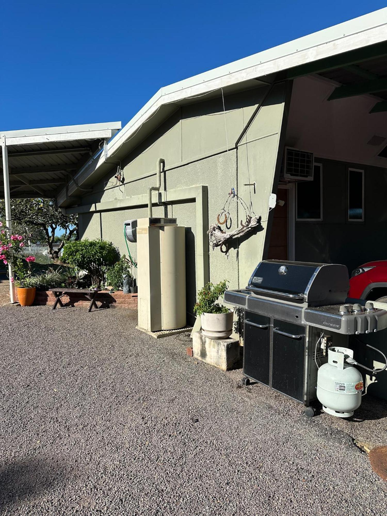 Ocean View Motel Bowen Buitenkant foto