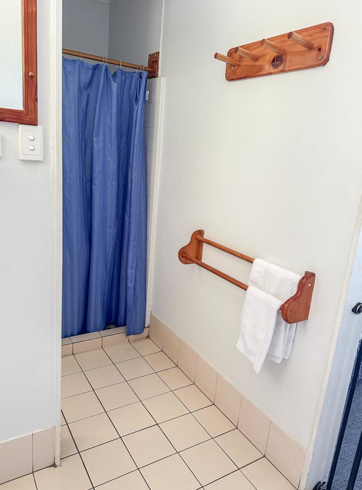 Ocean View Motel Bowen Buitenkant foto